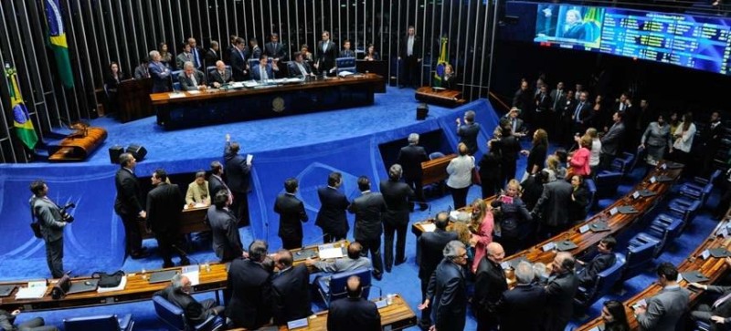 Reforma trabalhista vai a sanção