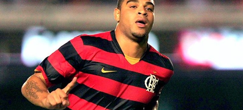 Jornal: Fla oferece projeto para recuperar Adriano