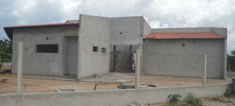 Construção da Escola Digna avança