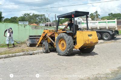 Cidade limpa e trabalho o tempo todo