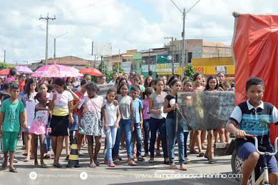 Maracaçumeenses fazem manifestação contra a imprudência no trânsito