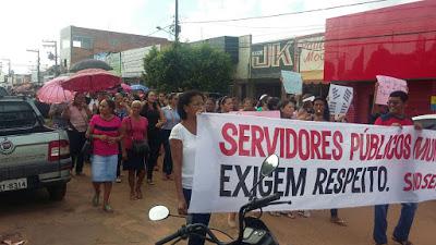 Protesto de professores marca a segunda-feira em Zé Doca