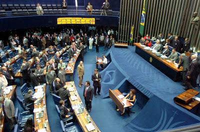 Senado aumenta pena para quem explorar menores sexualmente