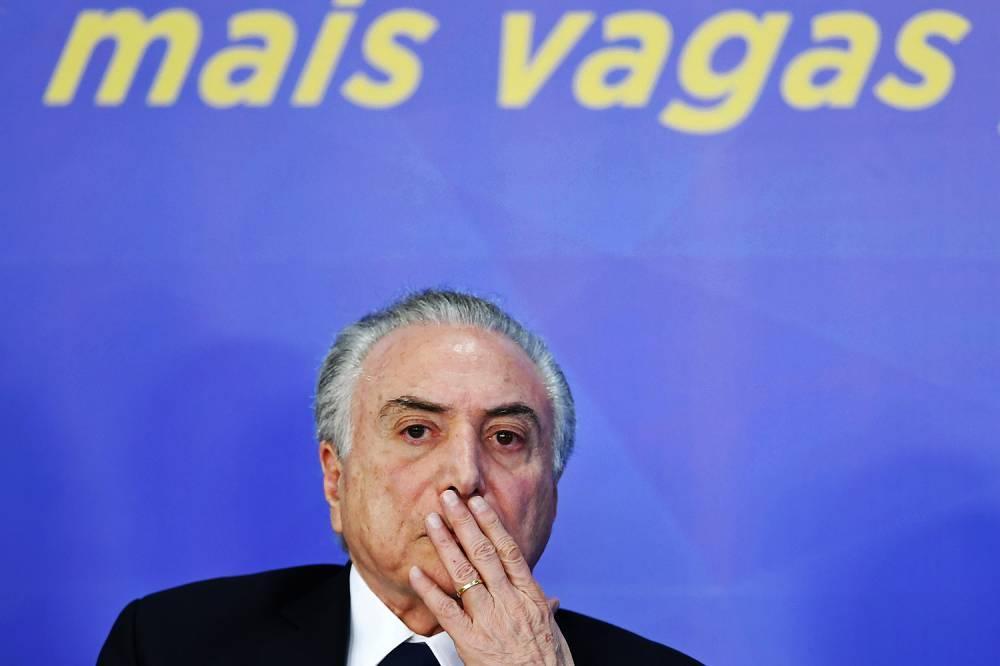 Temer inicia retaliação e exonera aliados de traidores da base