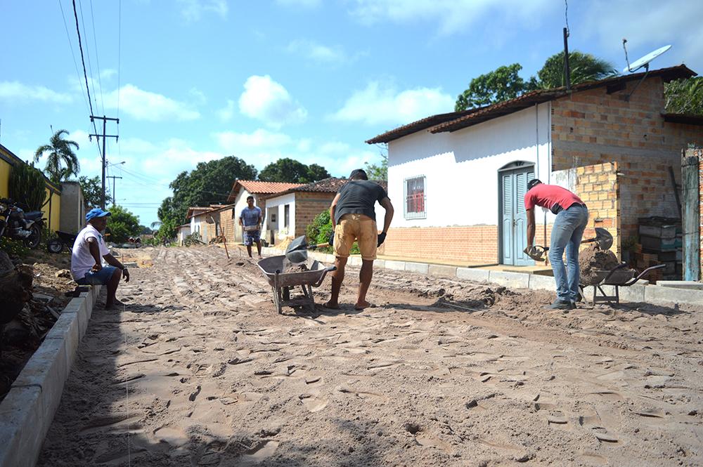 Pavimentação chega a Rua Epifanio Ribeiro 