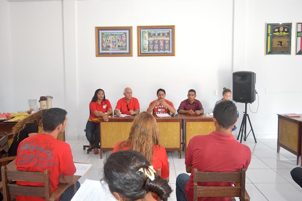 Fórum Regional do PCdoB reúne lideranças políticas da região