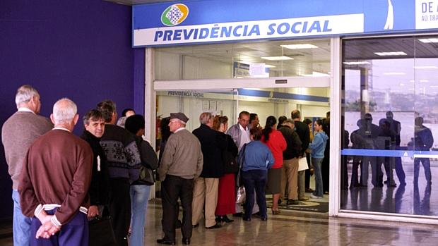 Para aliados, Reforma da Previdência será votada só após eleições