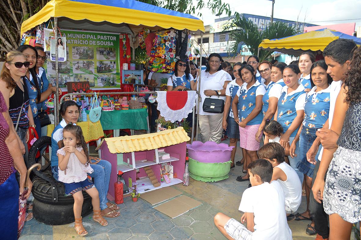 Projeto Reciclar fecha o ano de sucesso da Educação de Maracaçumé