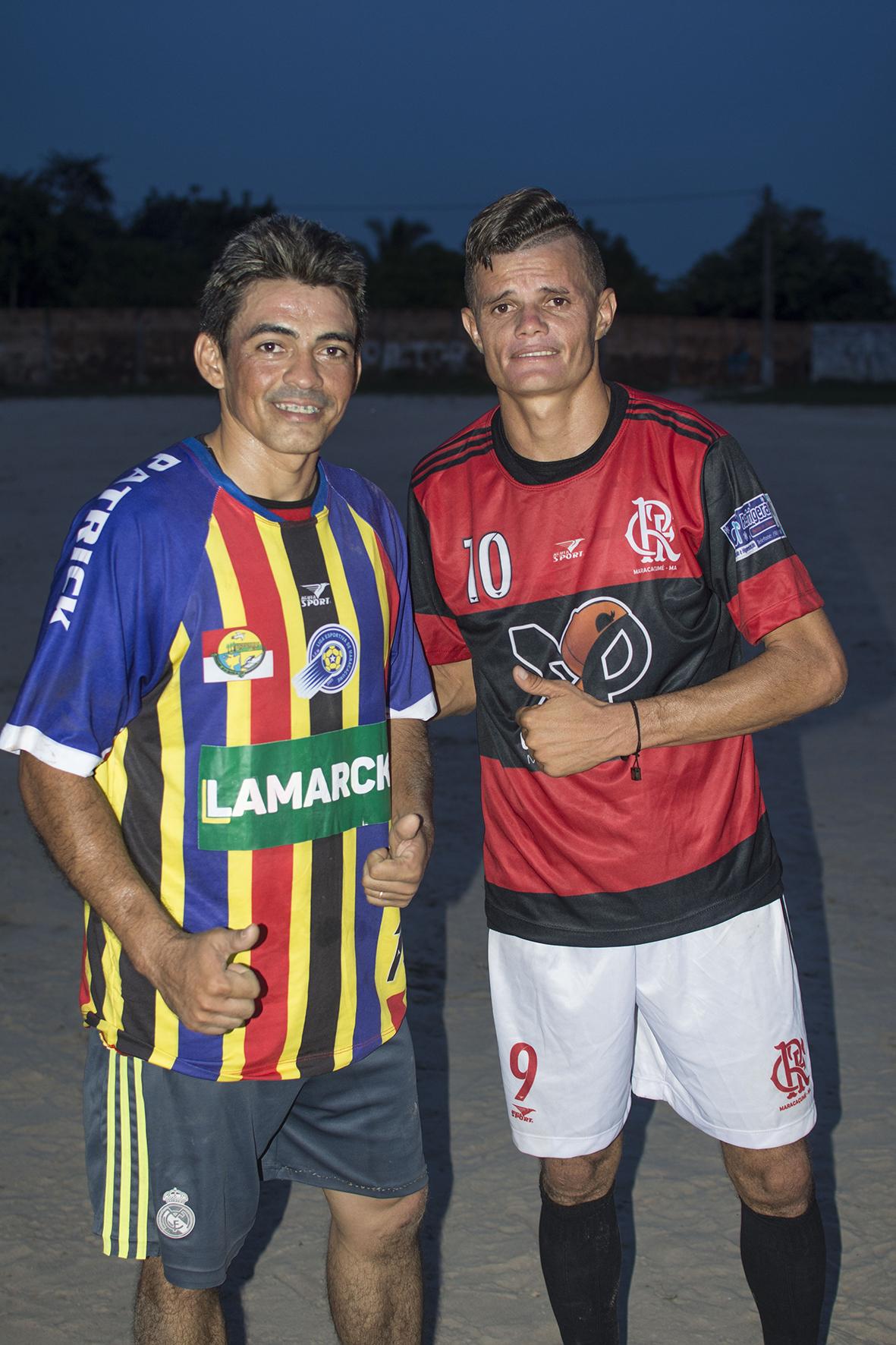 Amigos do Ratinho versus amigos do Fabiano: uma partida solidária