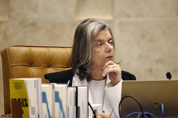 Cármen Lúcia barra posse de Cristiane Brasil em ministério