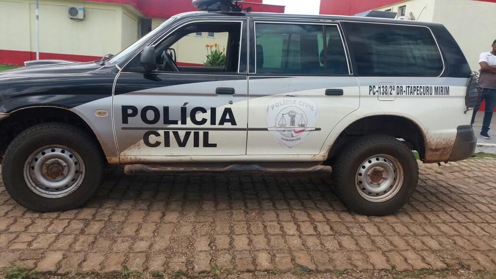 Veículo de passeio colide em viatura da polícia na BR-135 no Maranhão