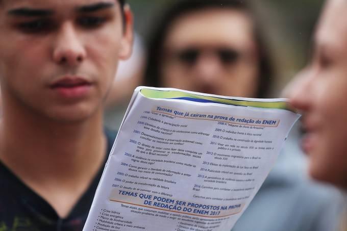 Inep divulga redações corrigidas do Enem 2017