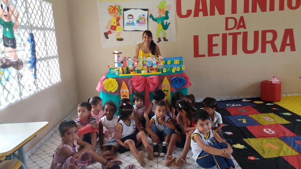 Escola Pedro Neiva lembra a importância do Livro Infantil