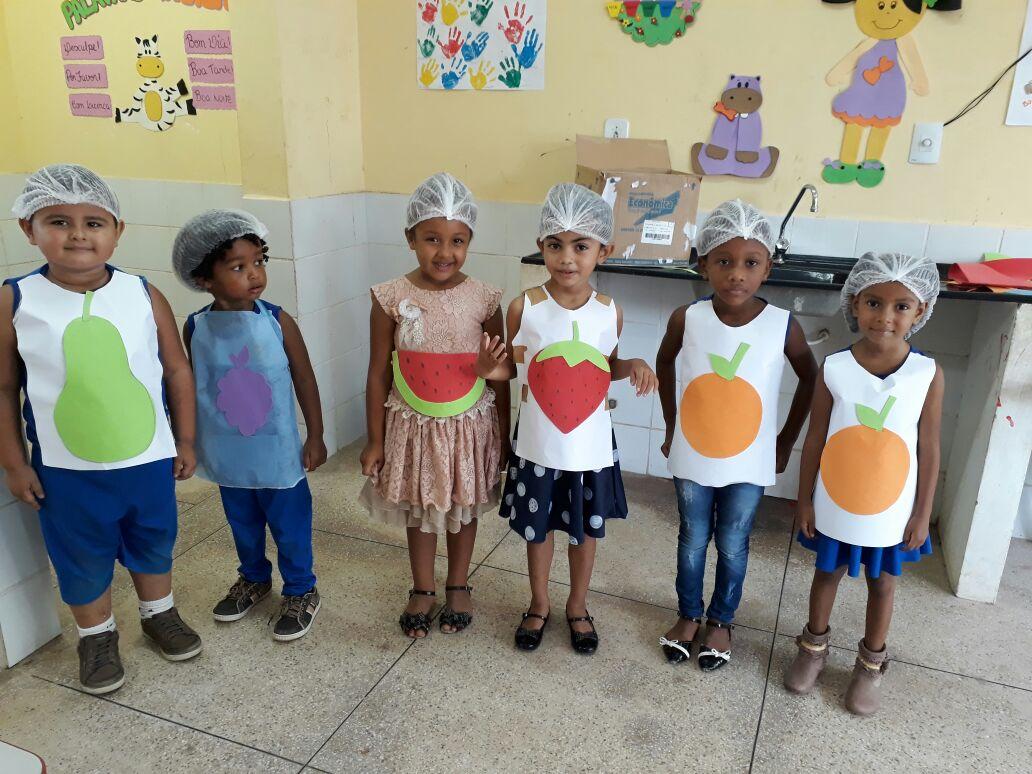 Creche Raimundo Sardinha promove a primeira ‘Feirinha das Frutas’