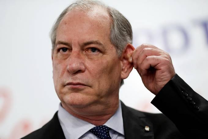 Ciro Gomes quer conversar com Lula na cadeia