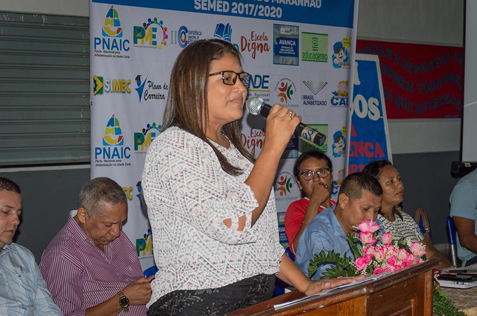 Tate do Ademar garante pagamento do reajuste salarial dos professores de Amapá do Maranhão