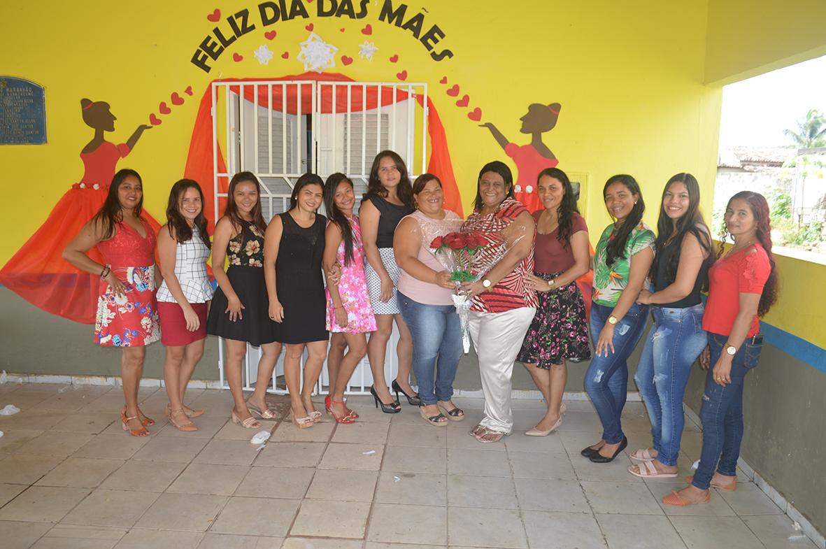 Escolas de Maracaçumé comemoram o Dia das Mães com homenagens, presentes e reconhecimento