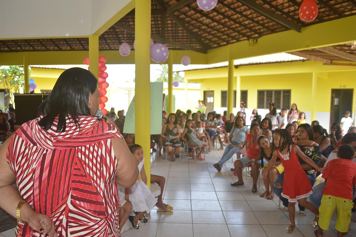 Escolas de Maracaçumé comemoram o Dia das Mães com homenagens, presentes e reconhecimento