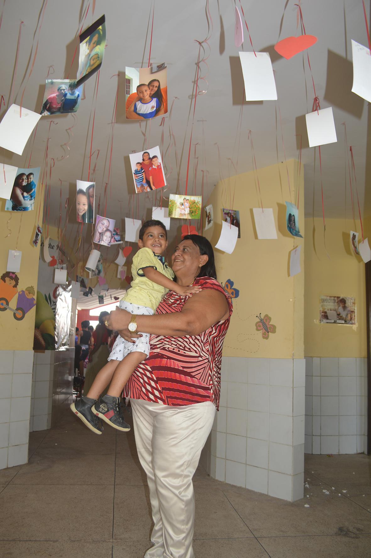 Escolas de Maracaçumé comemoram o Dia das Mães com homenagens, presentes e reconhecimento