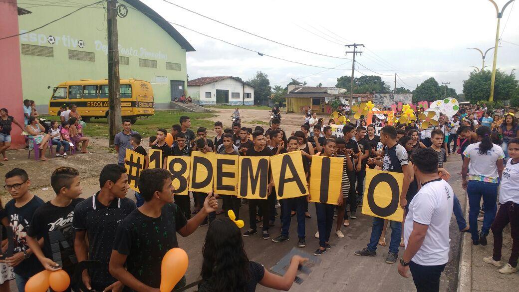 Amapá do Maranhão realiza caminhada alusiva ao Dia Nacional de Combate ao Abuso e a Exploração Sexual de Crianças e Adolescentes e leva multidão para as ruas