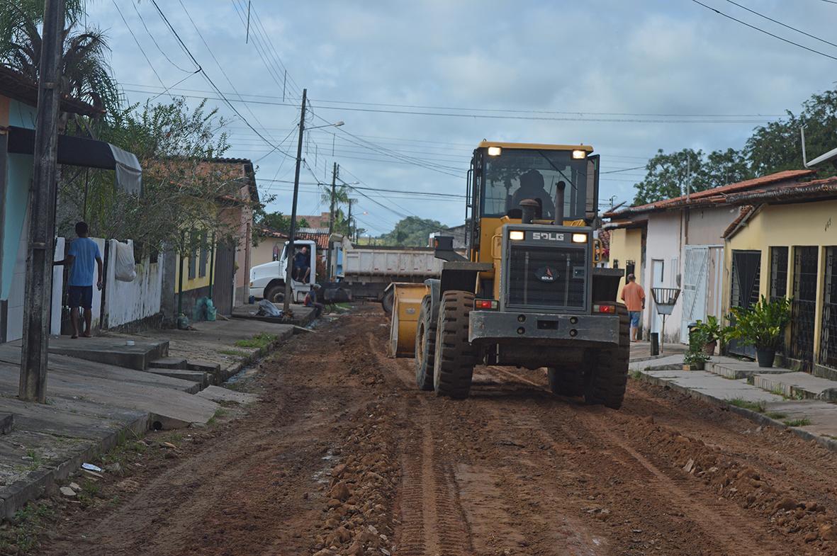 Rua da Paz é a primeira a receber serviços emergenciais de recuperação