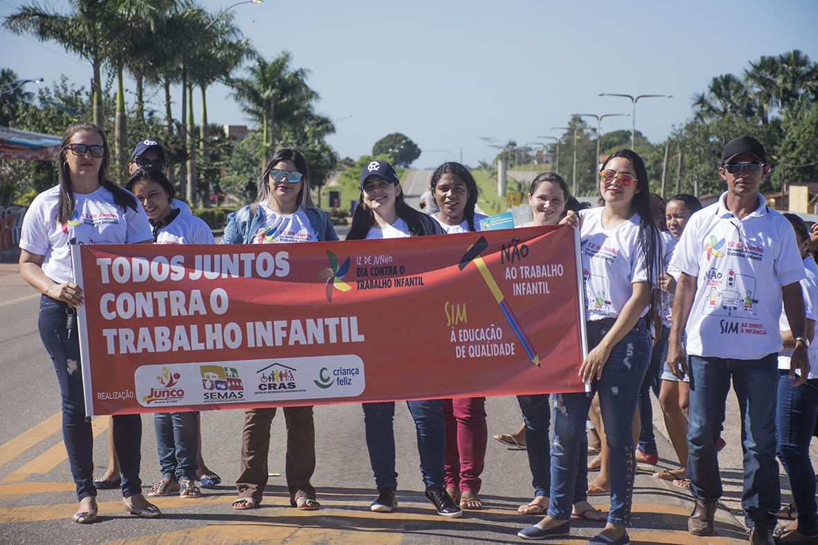 Assistência Social promove blitz de alerta e combate ao trabalho infantil