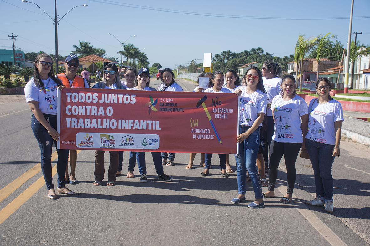 Assistência Social promove blitz de alerta e combate ao trabalho infantil