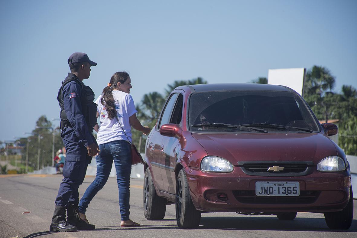 Assistência Social promove blitz de alerta e combate ao trabalho infantil