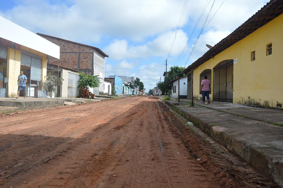 Rua da Paz é a primeira a receber serviços emergenciais de recuperação