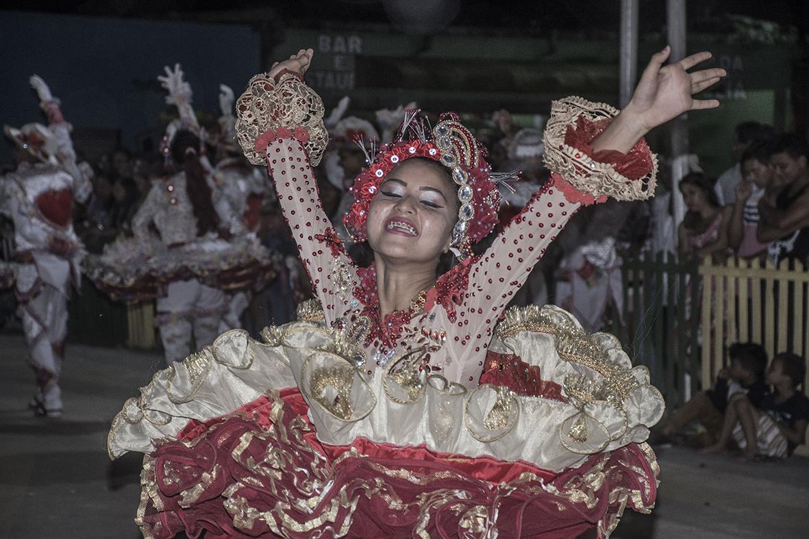 Explosão de cores, animação e cultura abrilhantaram a última noite do ‘Arraiá de São João’