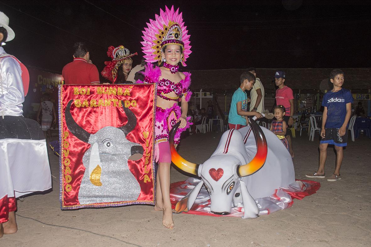 Explosão de cores, animação e cultura abrilhantaram a última noite do ‘Arraiá de São João’