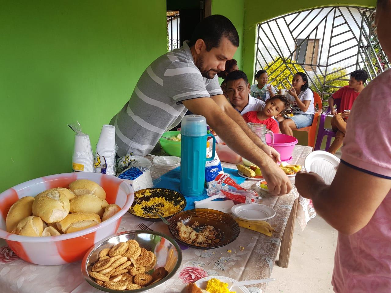 Saúde realiza palestras e leva orientações durante café da manhã no Povoado Conceição