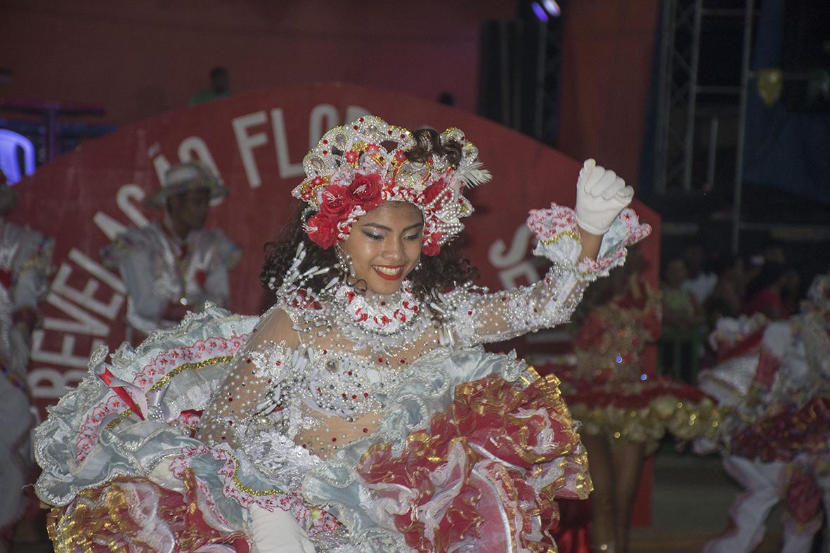 Explosão de cores, animação e cultura abrilhantaram a última noite do ‘Arraiá de São João’