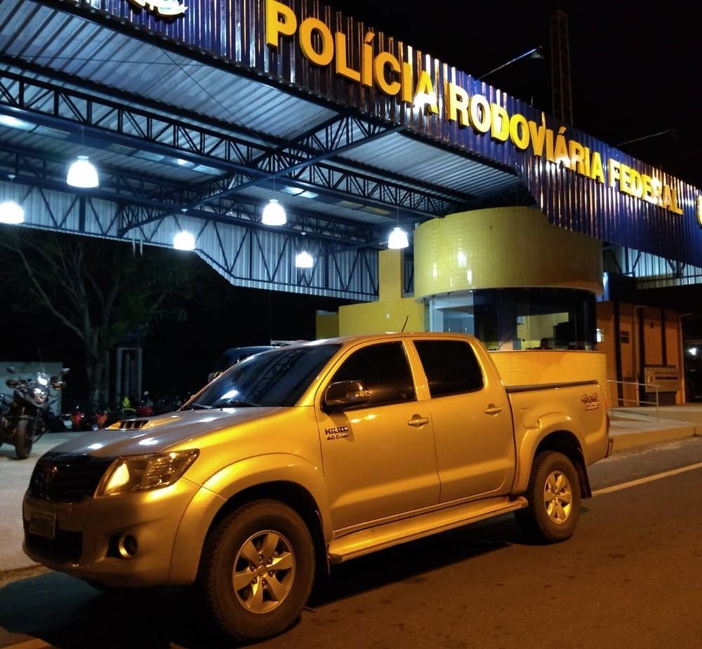 Polícia Rodoviária recupera caminhonete roubada na BR-316 no Maranhão