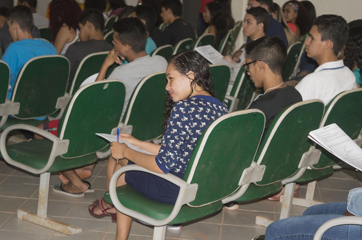 Aulão do Enem marca o domingo dos jovens nunesfreirenses