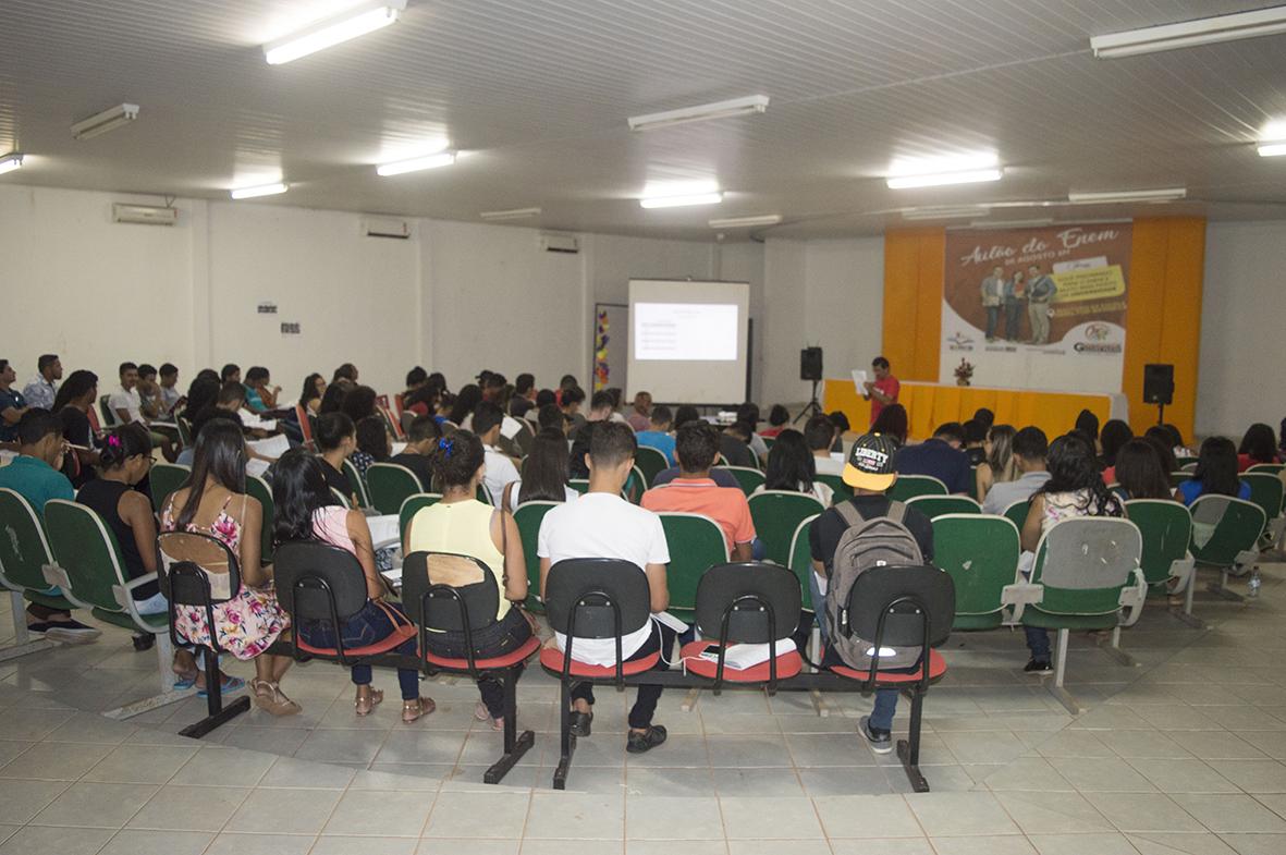 Aulão do Enem marca o domingo dos jovens nunesfreirenses