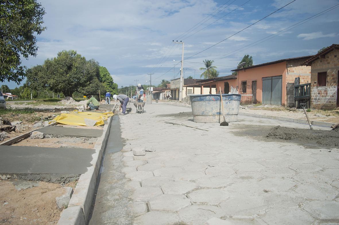 Povoado Sodrelândia recebe melhorias na infraestrutura da Rua Principal