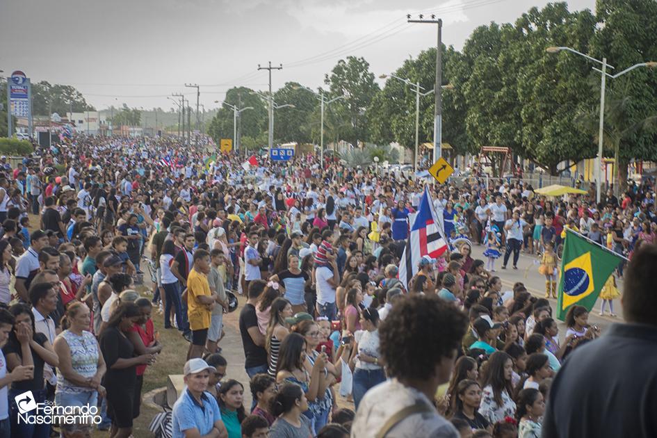 Desfile Cívico lembra a importância da Independência do Brasil