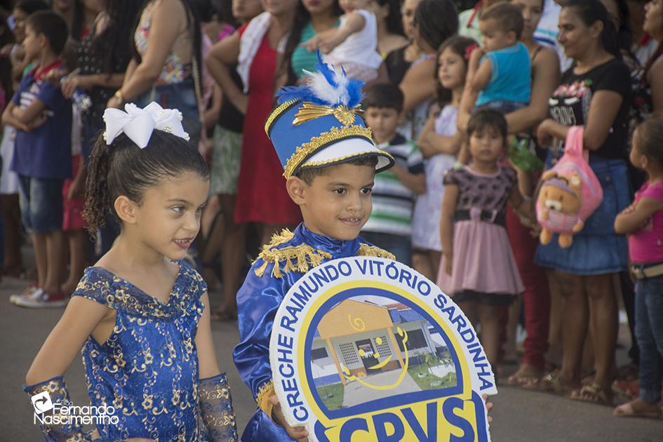 Desfile Cívico lembra a importância da Independência do Brasil