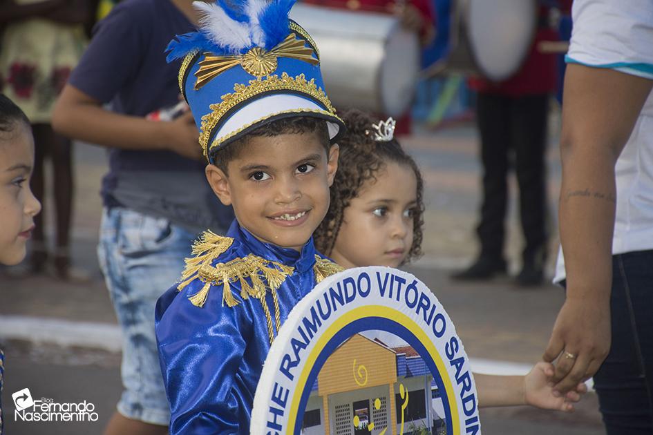 Desfile Cívico lembra a importância da Independência do Brasil