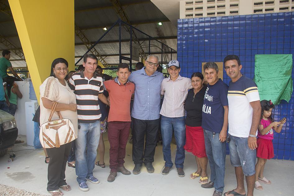 Chico Velho inaugurou mais uma quadra poliesportiva