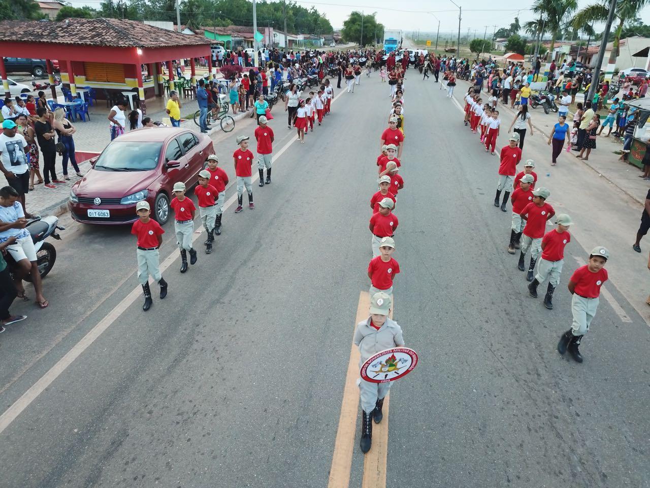 Junco do Maranhão fecha comemorações cívicas com um grande desfile