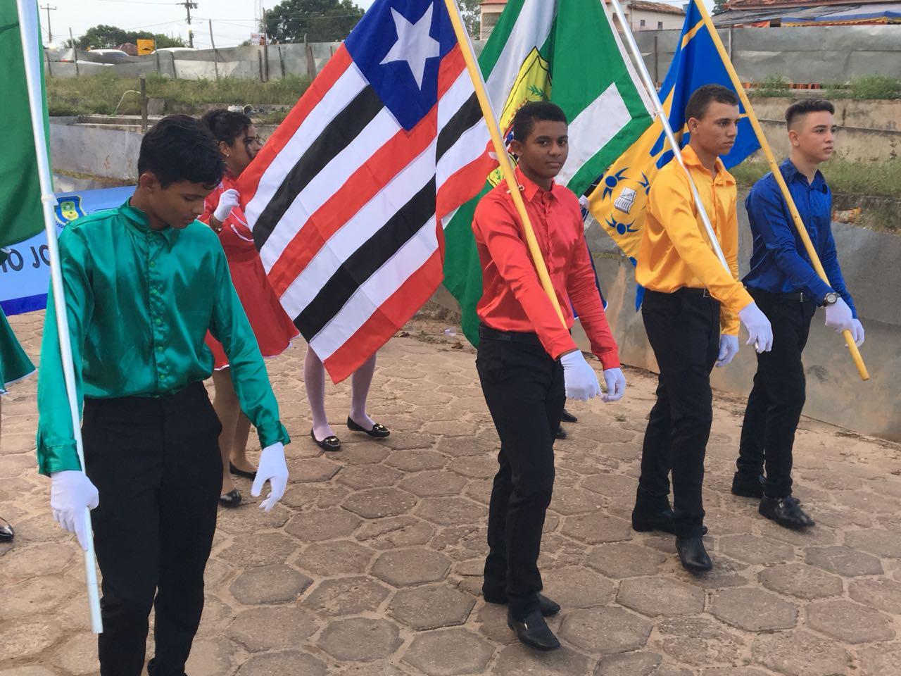 Junco do Maranhão fecha comemorações cívicas com um grande desfile