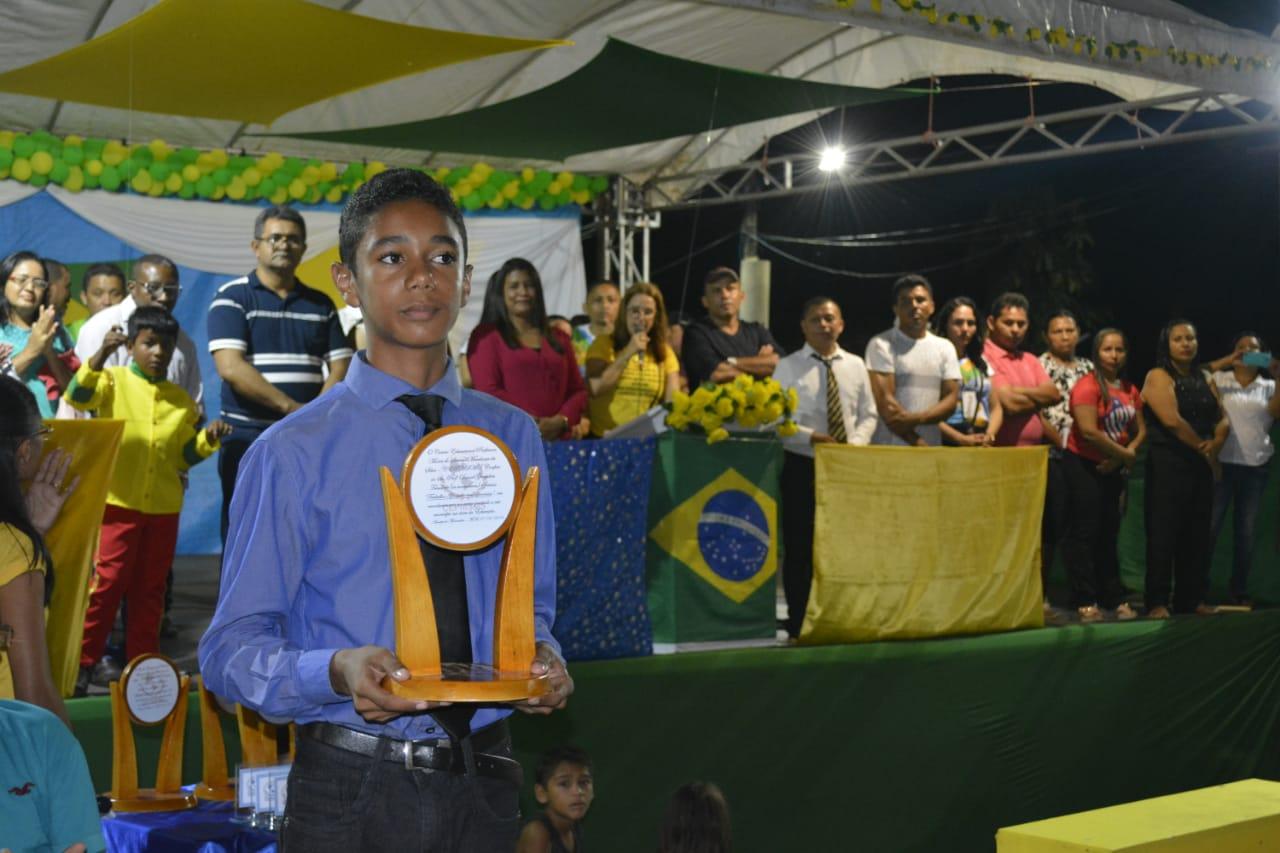 Uma nova história no Desfile Cívico de Amapá do Maranhão