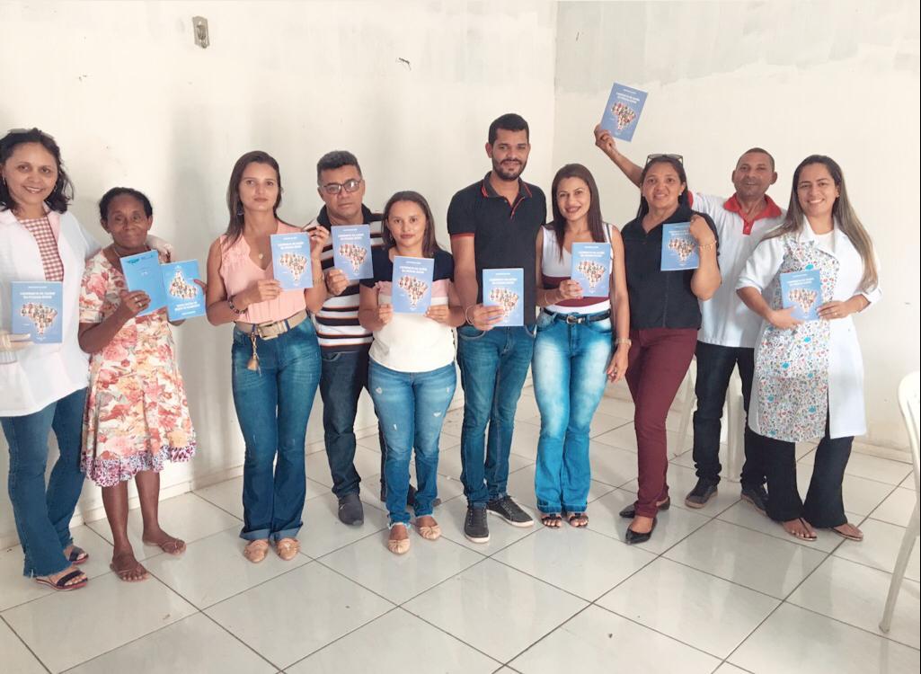 Cartilha do Idoso é apresentada aos idosos juncoenses