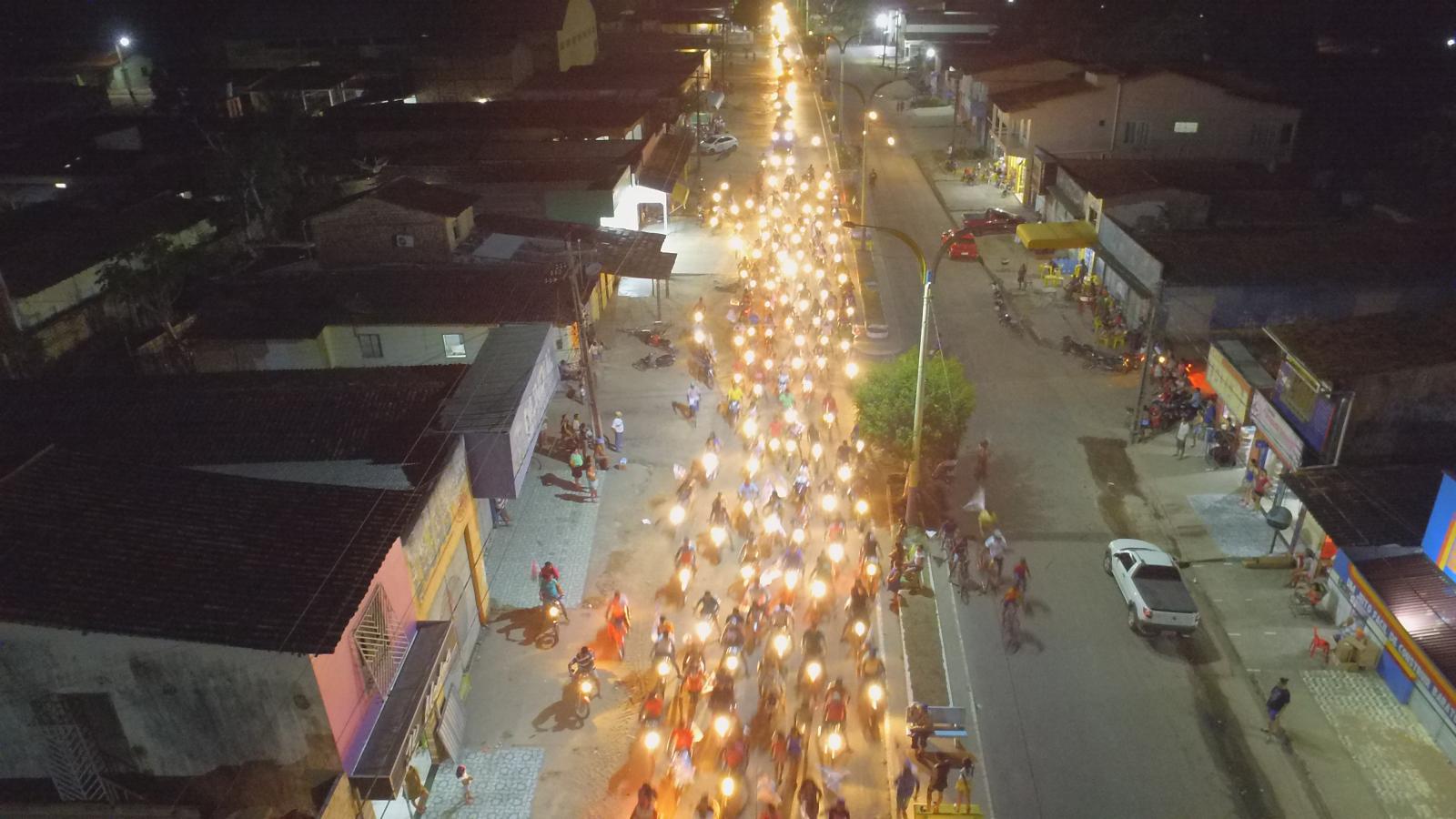 Forte e popular, Tate do Ademar promove mega carreata para apresentar seus candidatos