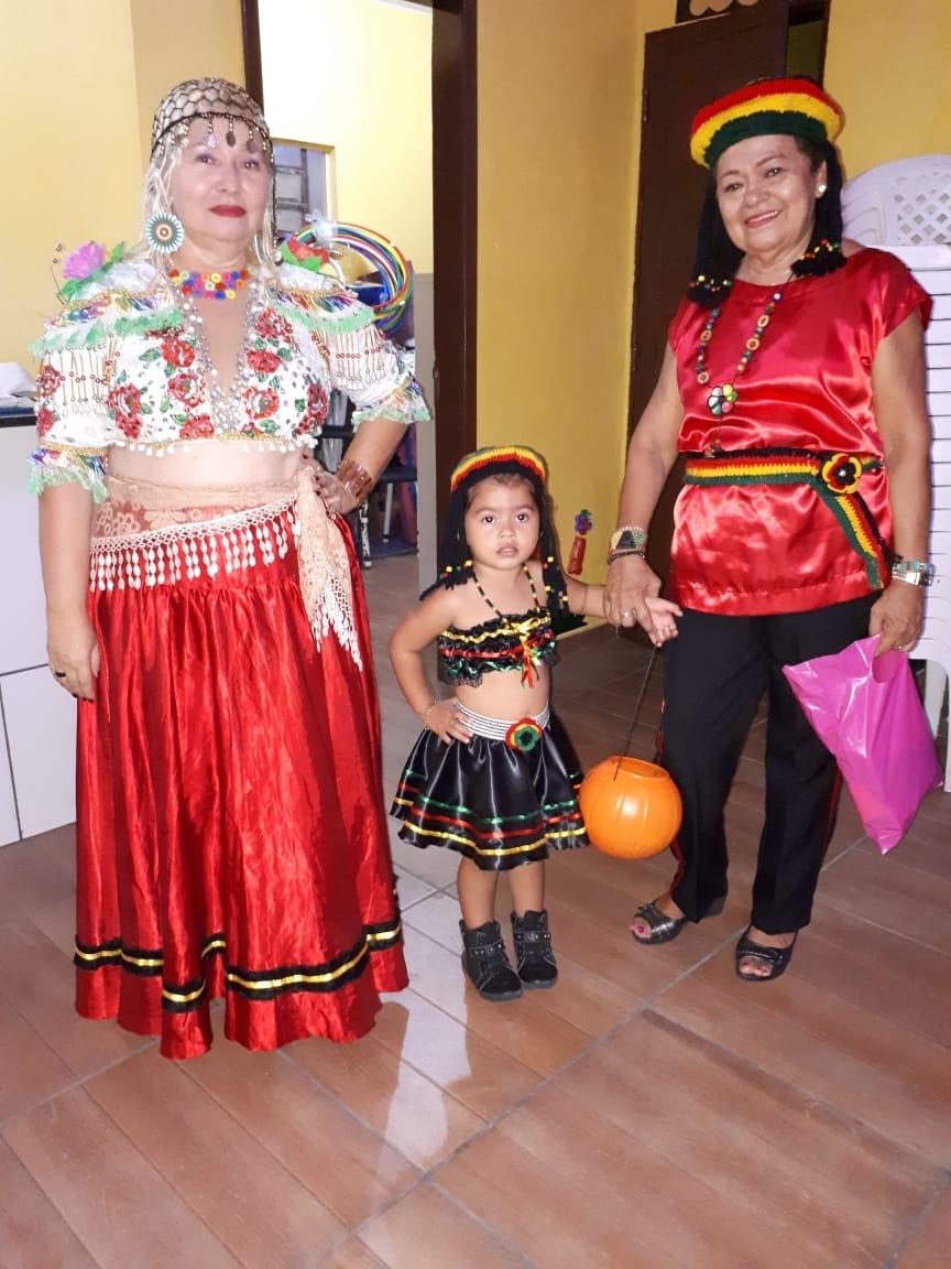 CRAS realiza evento de Halloween e garante diversão de crianças, adolescentes e idosos