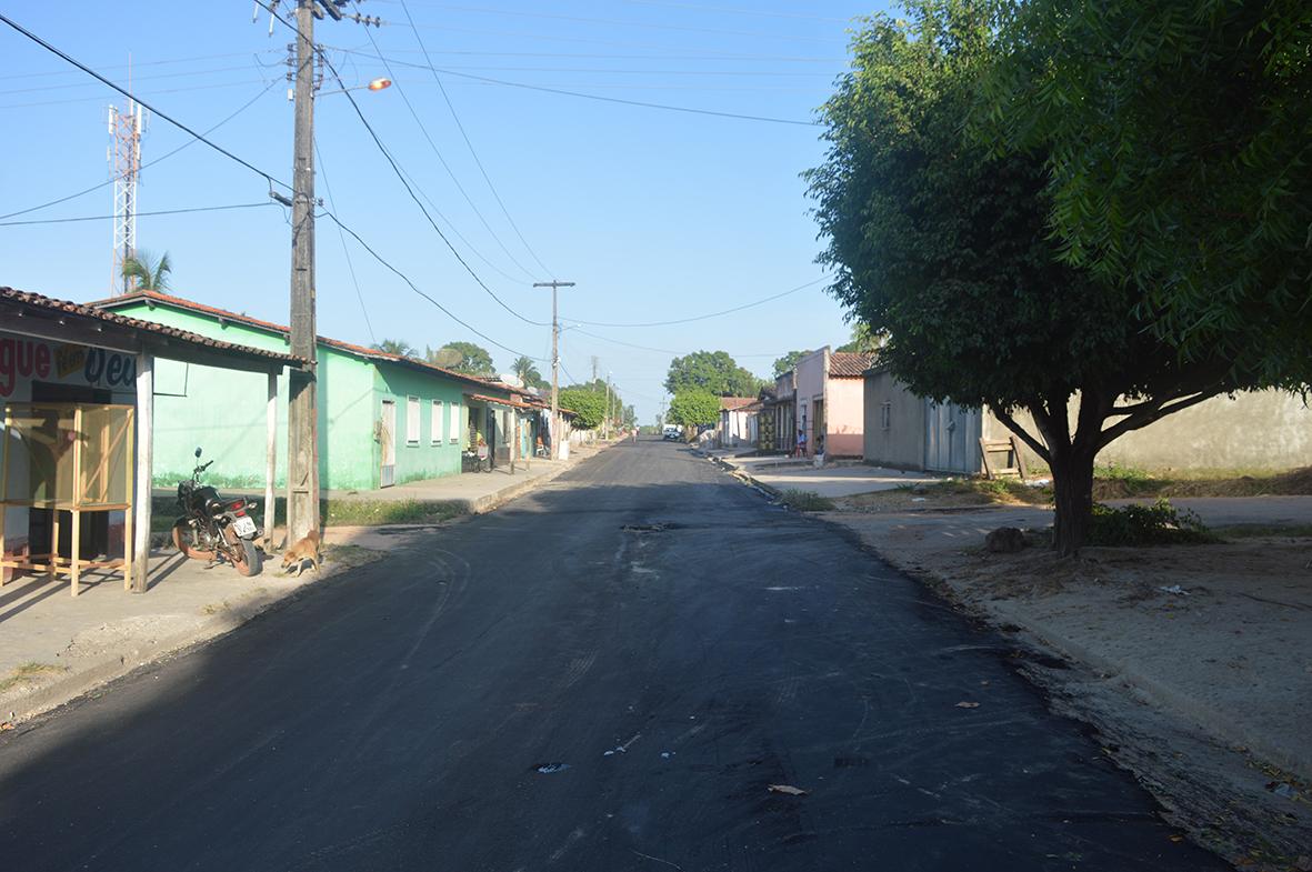 Serão mais de 4 quilômetros de asfalto nas ruas de Amapá do Maranhão