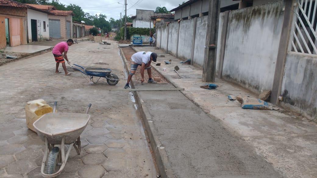 Pavimentação melhora qualidade das ruas de Amapá do Maranhão