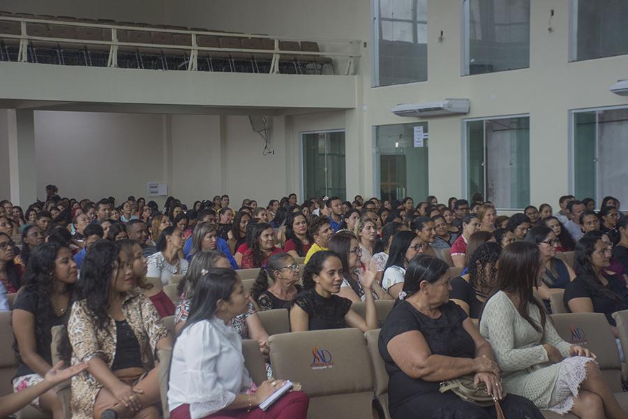 Hamilton Werneck abre Semana Pedagógica de Maracaçumé sob elogios dos professores